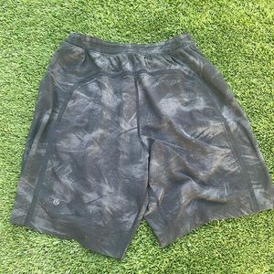 Lululemon Pace Breaker 9” Linerless Shorts
